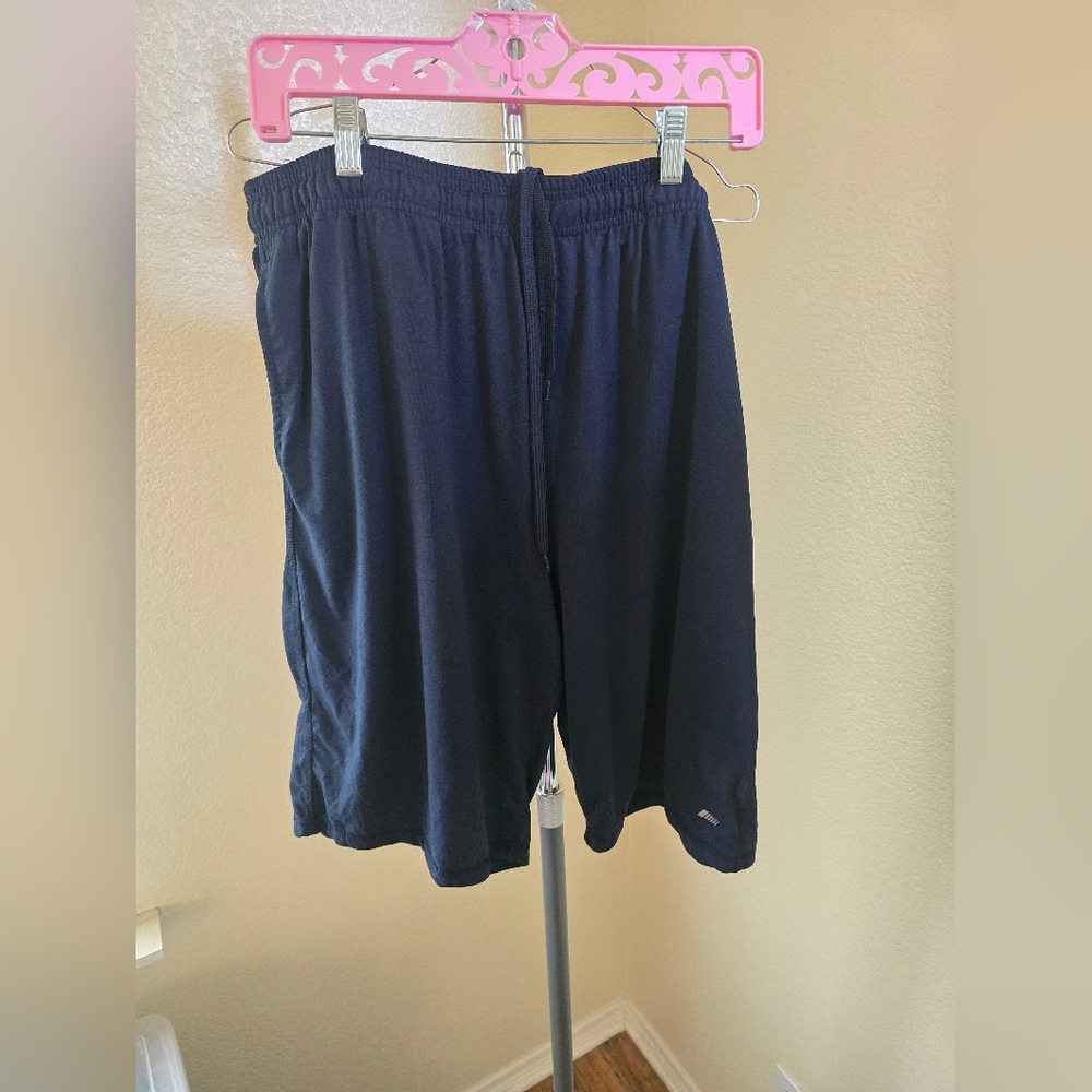 Amazon Essentials Shorts With Pockets